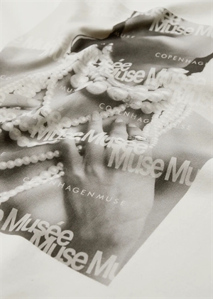 Muse necklace tee Jet Stream Copenhagen Muse